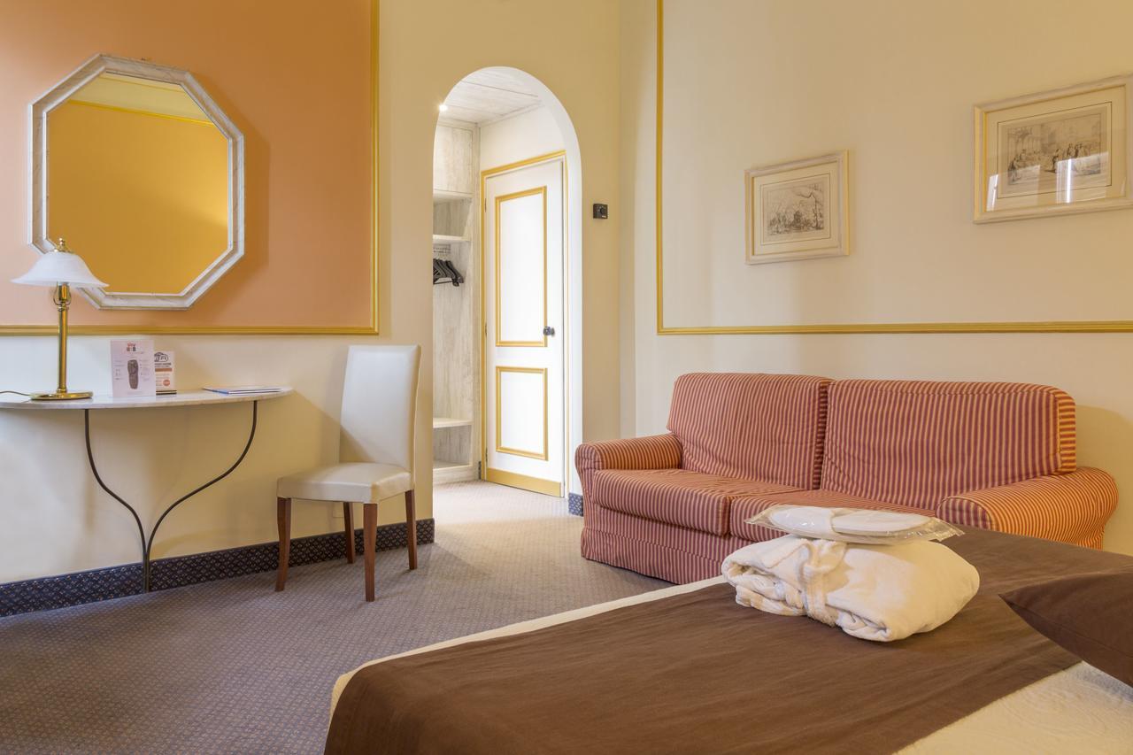 Hotel Ponte Di Rialto Crema Exteriér fotografie