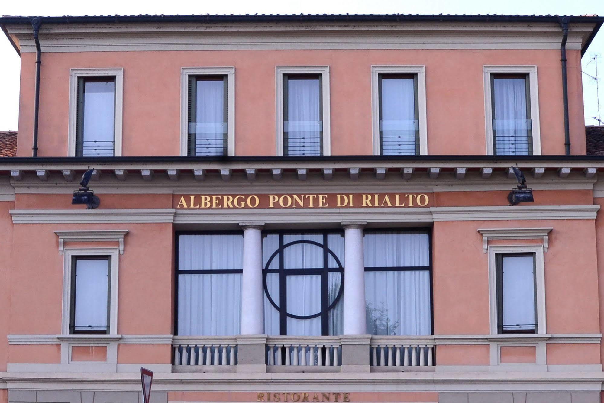 Hotel Ponte Di Rialto Crema Exteriér fotografie